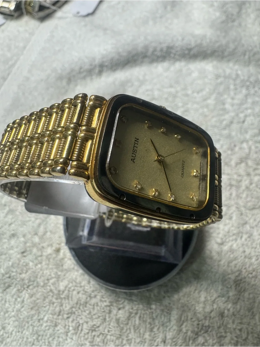 Austin Reed Gold and Black Men’s Quartz Watch